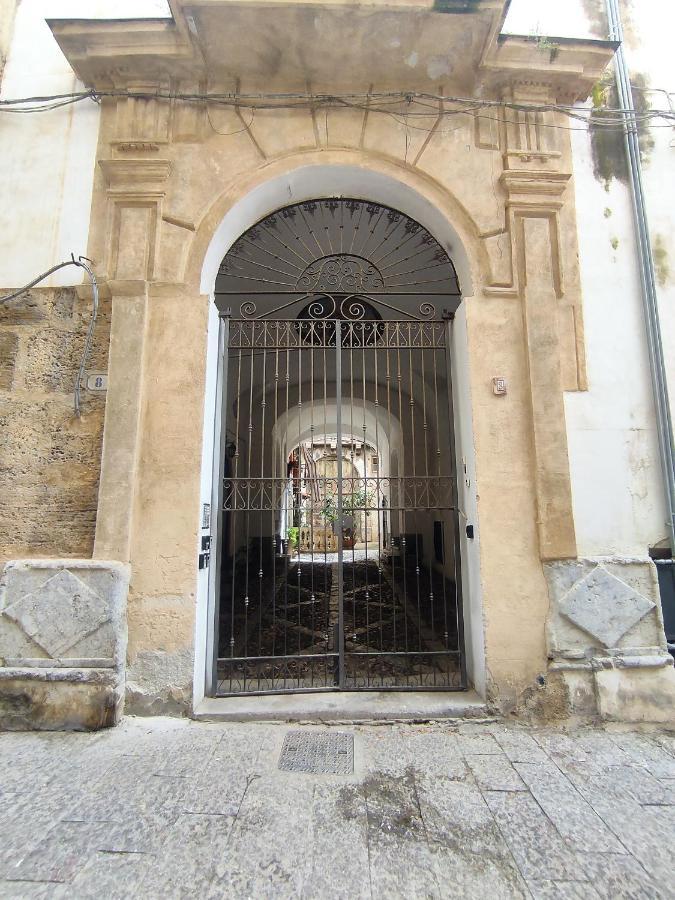 Cathedral City Center Palermo 2 エクステリア 写真